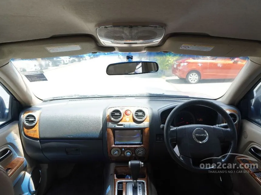 2011 Isuzu MU-7 Primo Super Titanium VGS SUV