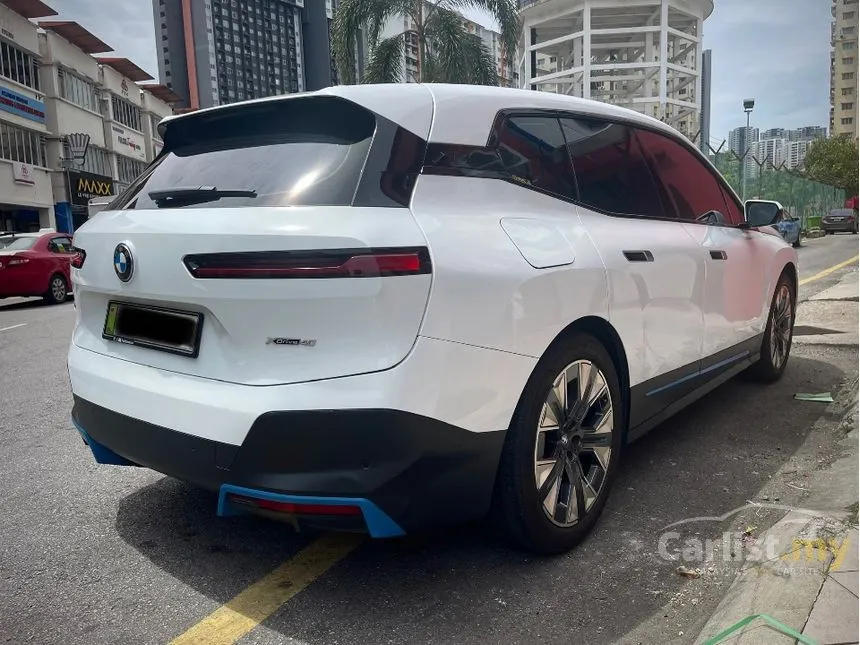 2021 BMW iX xDrive40 SUV