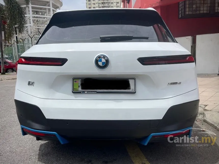 2021 BMW iX xDrive40 SUV