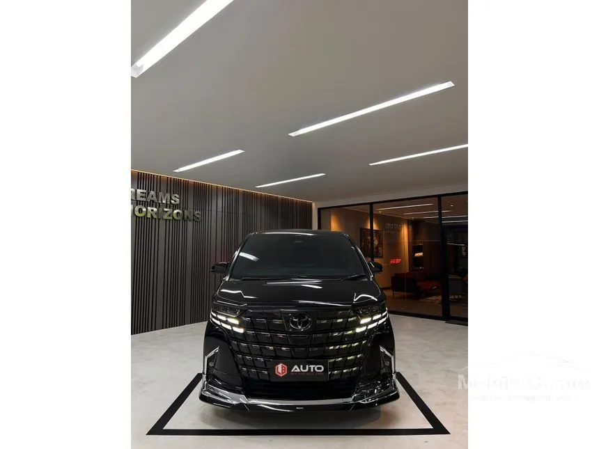 2024 Toyota Alphard HEV Modelista MPV