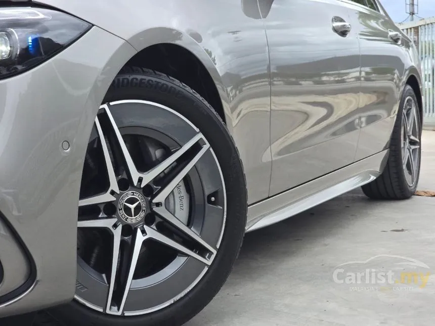 2022 Mercedes-Benz C200 AMG Line Sedan