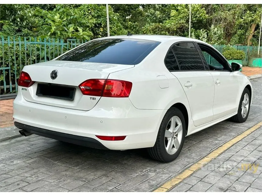 2015 Volkswagen Jetta TSI Sedan