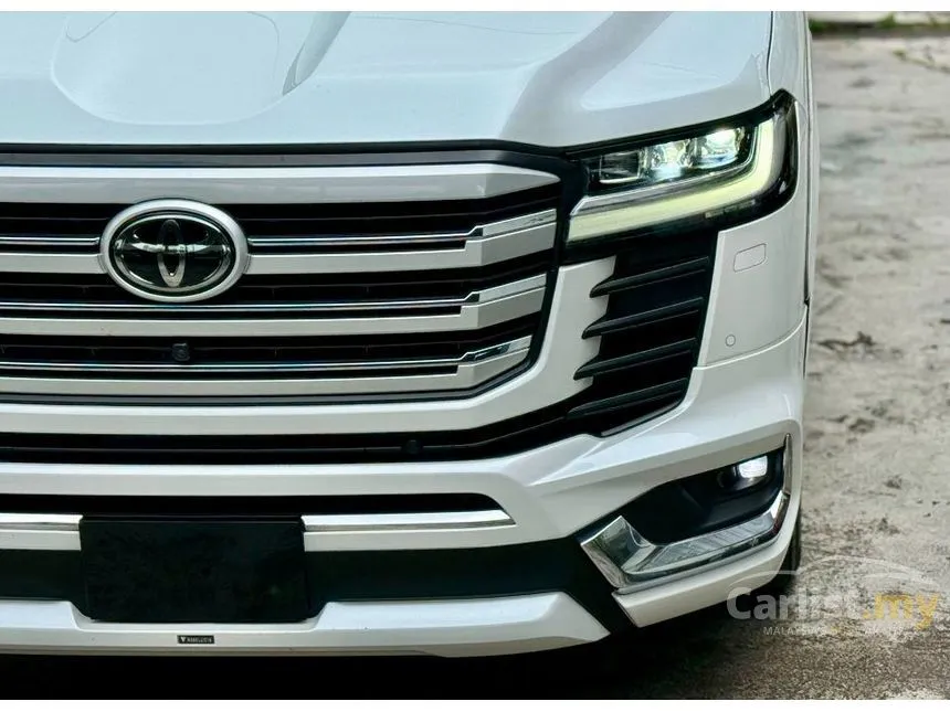 2022 Toyota Land Cruiser J300 ZX Modellista 7 Seater SUV