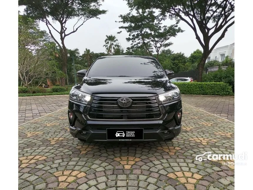 2021 Toyota Kijang Innova Venturer MPV
