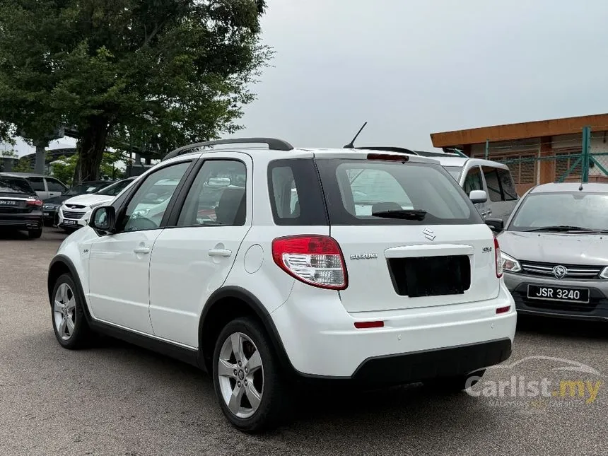 2011 Suzuki SX4 Hatchback