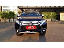 Mitsubishi Pajero Sport Dakar 2.4 AT 2018 Hitam - Tangan 1 Perorangan - Service Record - Kredit DP MURAH