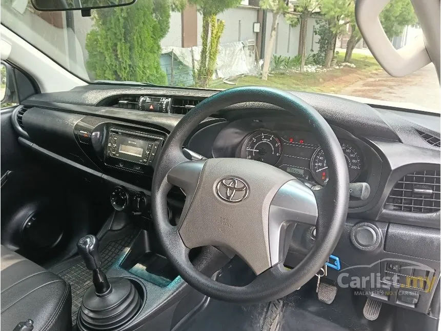 2018 Toyota Hilux Single Cab Pickup