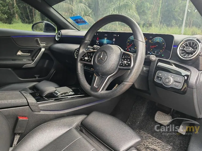 2018 Mercedes-Benz A200 Progressive Line Hatchback
