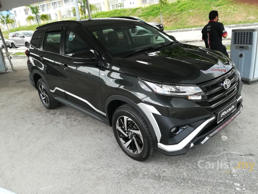 Toyota Rush Black