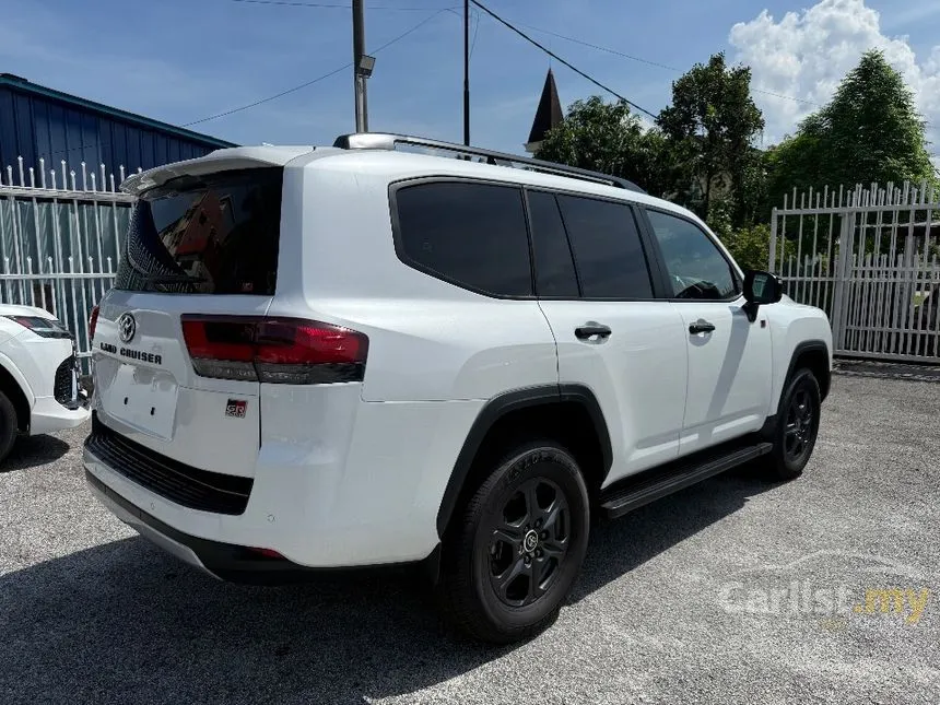 2025 Toyota Land Cruiser J300 ZX SUV