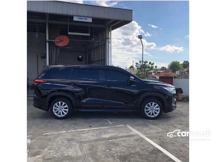2025 Toyota Kijang Innova Zenix V HV Modellista (Non Premium Color) MPV