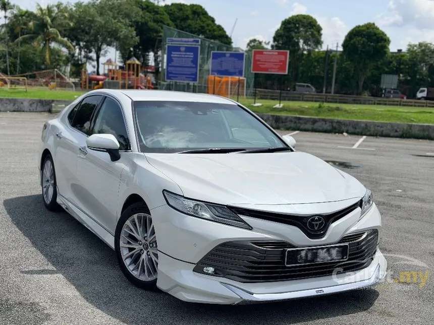 2019 Toyota Camry V Sedan