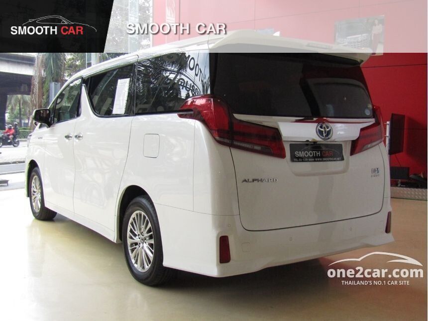 2022 Toyota Alphard HV Van