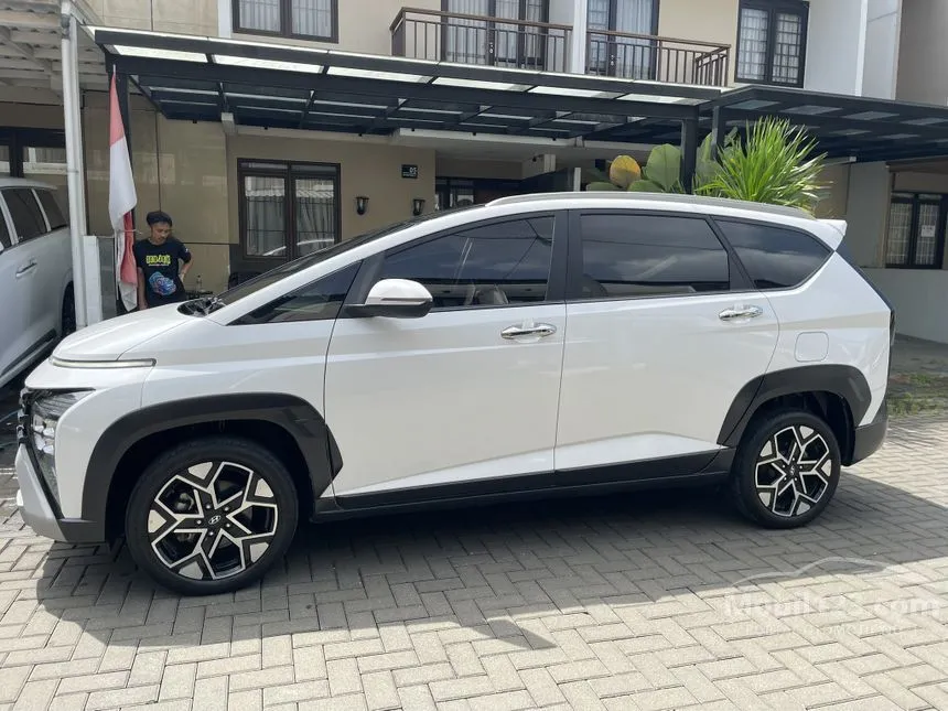 2023 Hyundai Stargazer X Style MPV