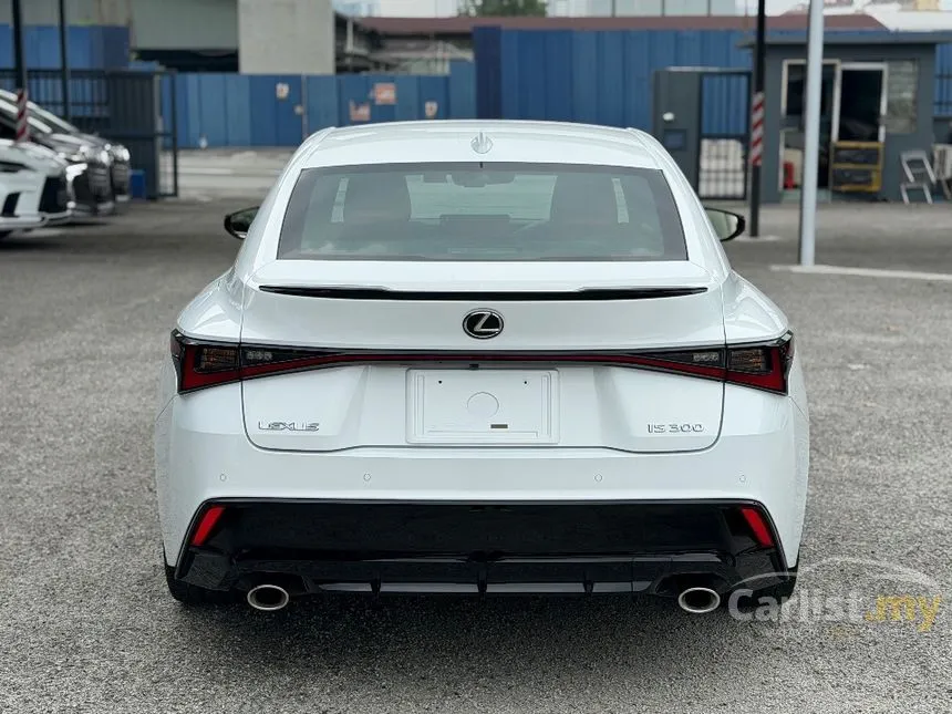 2021 Lexus IS 300 F Sport Sedan