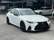 2021 Lexus IS 300 2.0 Mode Black - Sunroof - 360Camera - Red Leather Seat - Seat Ventilation - Blind Spot Monitor - Spare Tyre