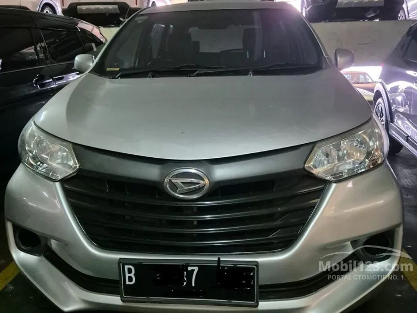 Jual Mobil Daihatsu Xenia 2016 M 1.0 di DKI Jakarta Manual MPV Silver Rp 97.500.000