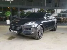2021 Porsche Cayenne 3.0 SUV Local Malaysia Unit Full service record porsche malaysia
