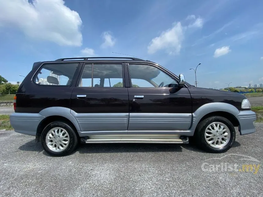 2003 Toyota Unser LGX MPV