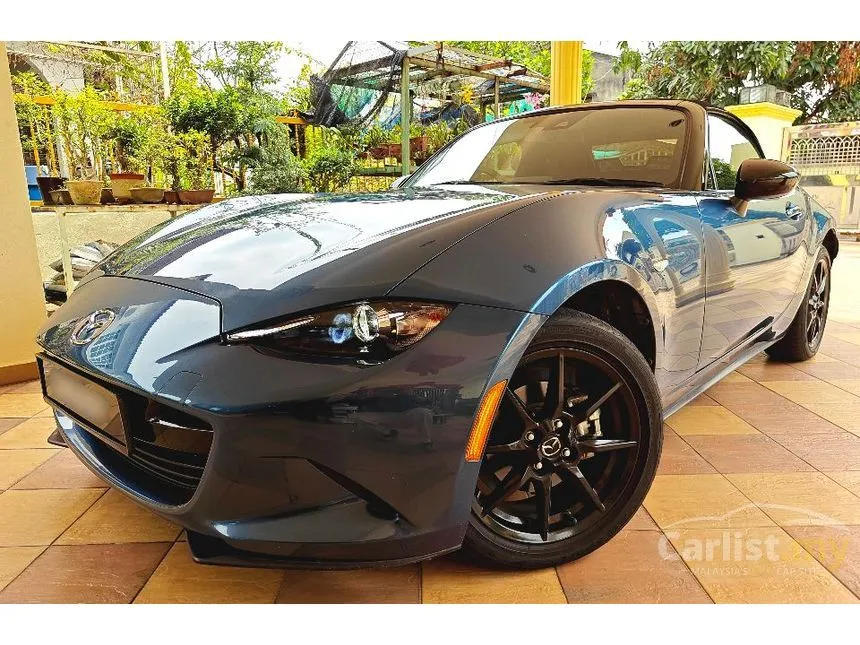 2020 Mazda Roadster S Convertible