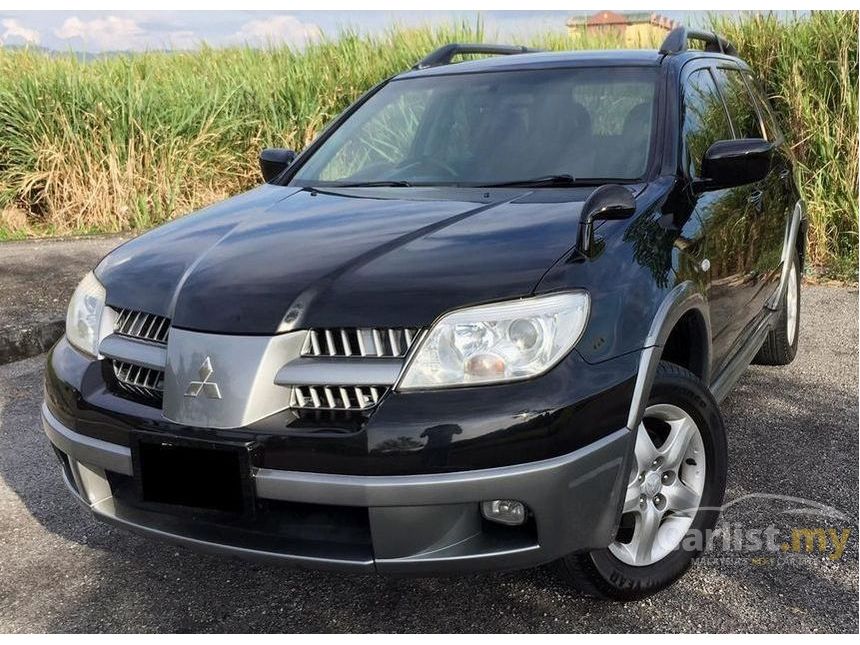 Mitsubishi outlander 2006 года