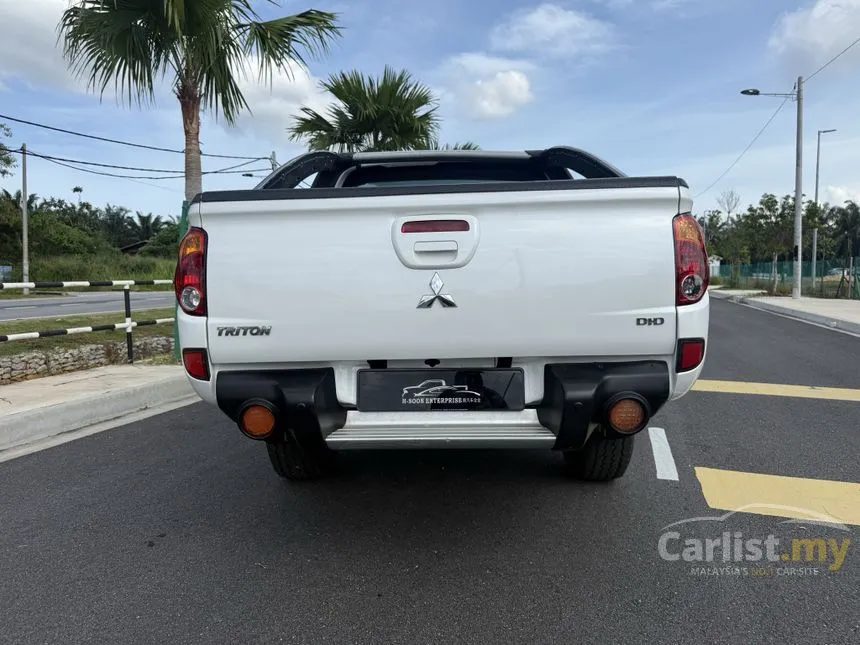 2014 Mitsubishi Triton Dual Cab 4X4 Pickup