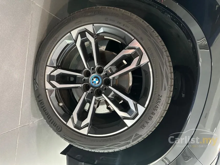 2024 BMW iX1 eDrive20 M Sport SUV