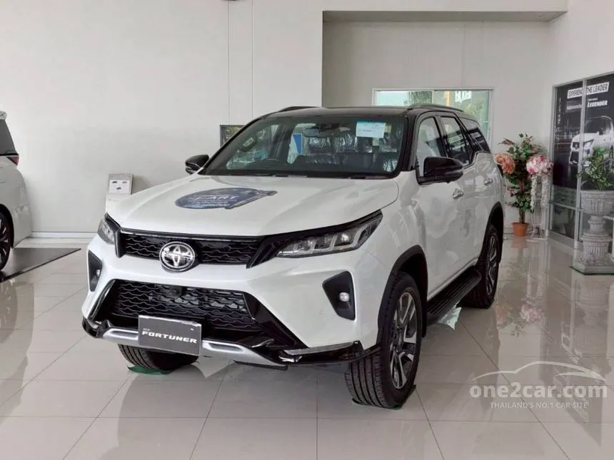 2026 Toyota FORTUNER Legender SUV