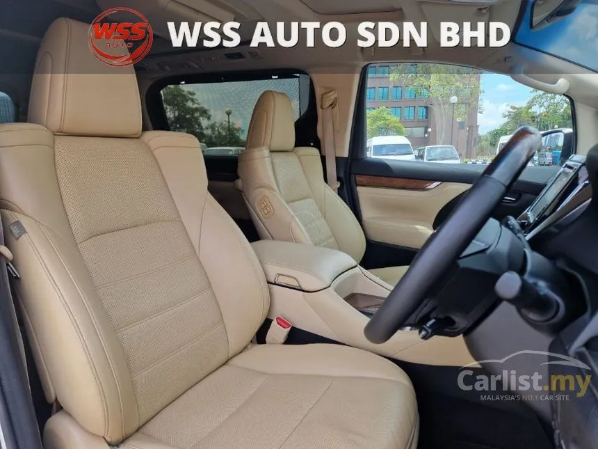 2017 Toyota Alphard Executive Lounge MPV