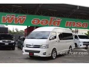 2013 Toyota HIACE 2.5 D4D Van