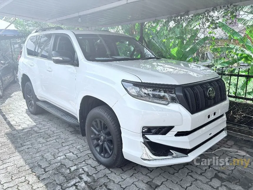 2023 Toyota Land Cruiser Prado GDJ150W TX Black Edition SUV