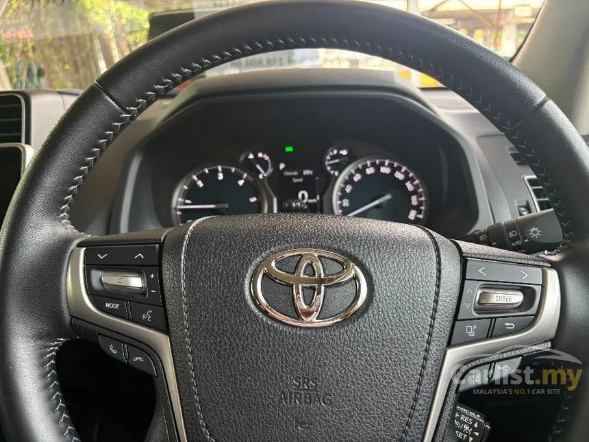 2023 Toyota Land Cruiser Prado GDJ150W TX Black Edition SUV