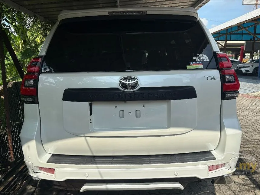 2023 Toyota Land Cruiser Prado GDJ150W TX Black Edition SUV