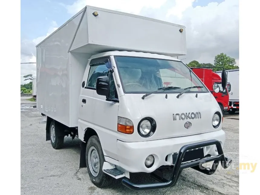 2015 Inokom Lorimas AU26 Box Van Lorry