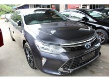 2015 Toyota Camry 2.5 Hybrid Sedan -- BEST DEAL --