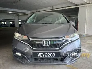 2015 Honda Jazz 1.5 V Hatchback