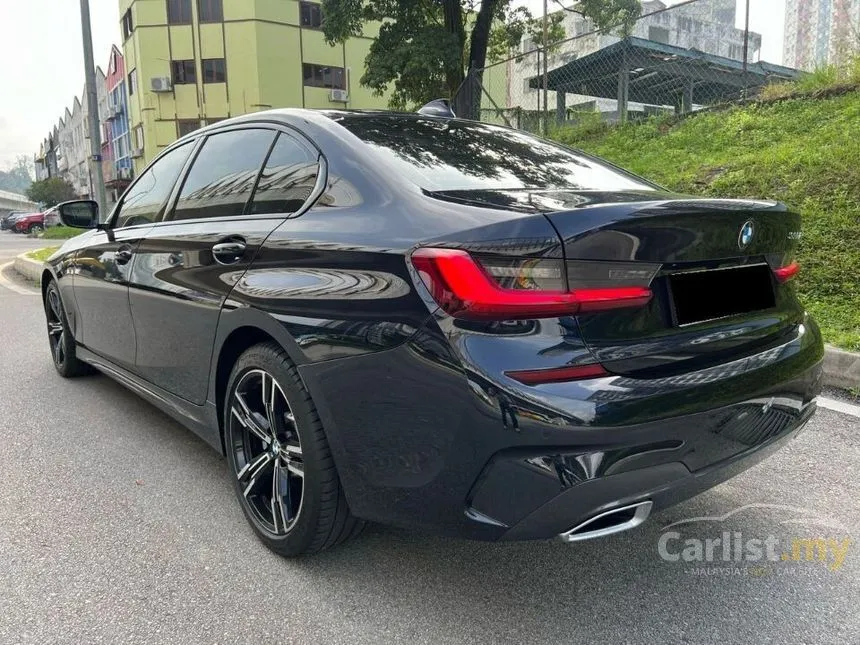 2022 BMW 330Li M Sport Sedan