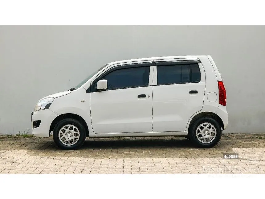 2020 Suzuki Karimun Wagon R GL Hatchback