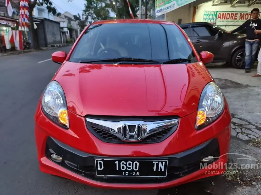 Jual Mobil Honda Brio 2015 Satya E 1.2 di Jawa Barat Manual Hatchback Merah Rp 113.000.000
