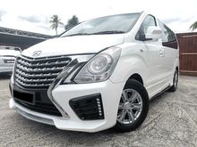 2017 Hyundai Grand Starex 2.5 Royale Deluxe , NEW FACELIFT , 2 POWER DOOR , 12 SEATER MPV ** 1 OWNER , TIPTOP **