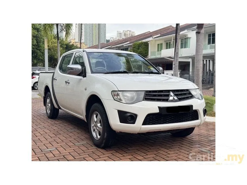 2012 Mitsubishi Triton Lite Dual Cab Turbo 4X2 Pickup