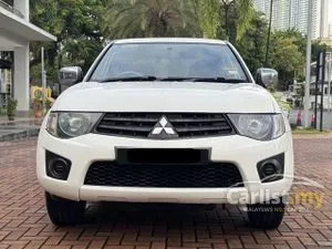 2012 Mitsubishi Triton 2.5 Lite Dual Cab Turbo 4X2 Pickup