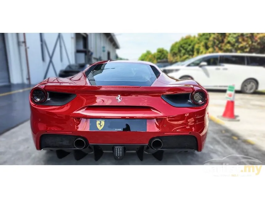 2016 Ferrari 488 GTB Coupe