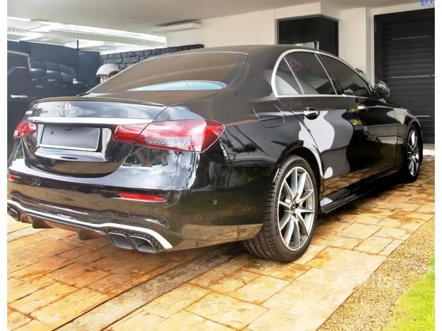 2022 Mercedes-Benz E300 AMG Line Sedan