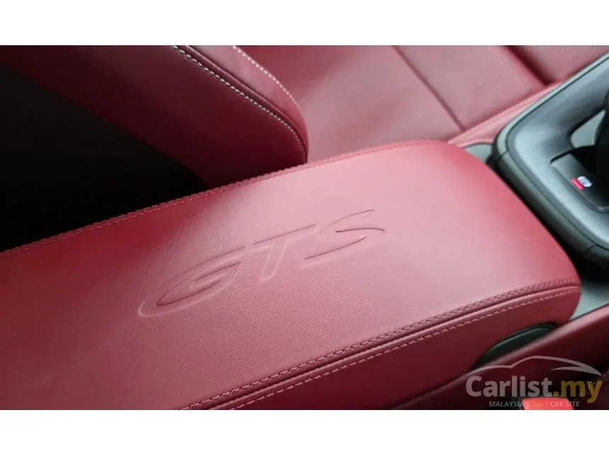 2022 Porsche 911 Carrera GTS Coupe