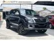 Used 2014 Toyota Hilux 2.5 G VNT Dual Cab Pickup Truck