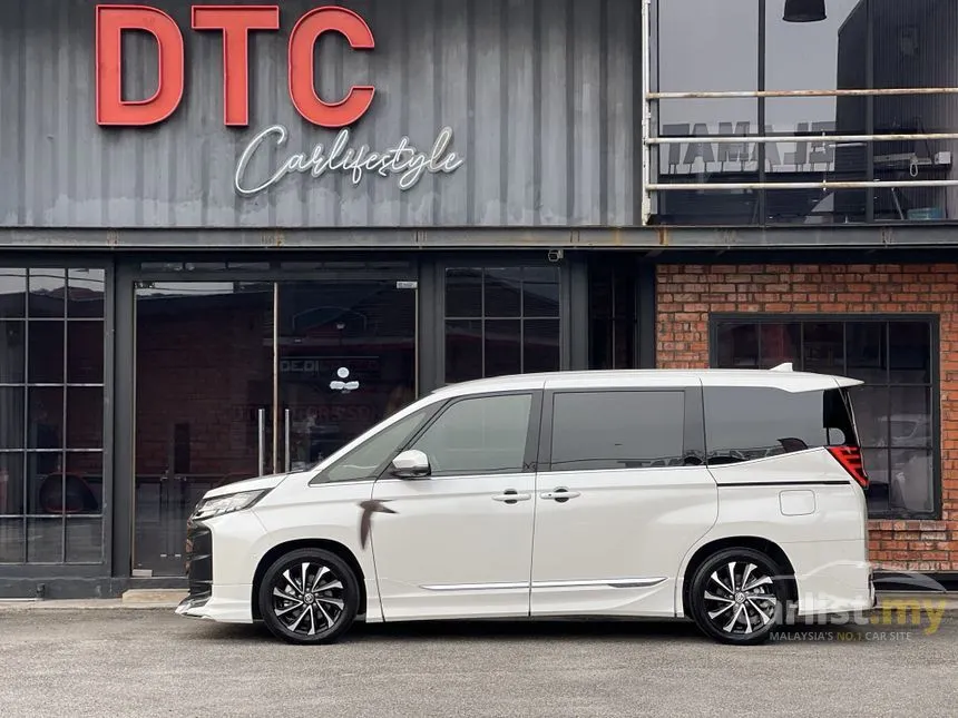 2022 Toyota Noah S-Z MPV