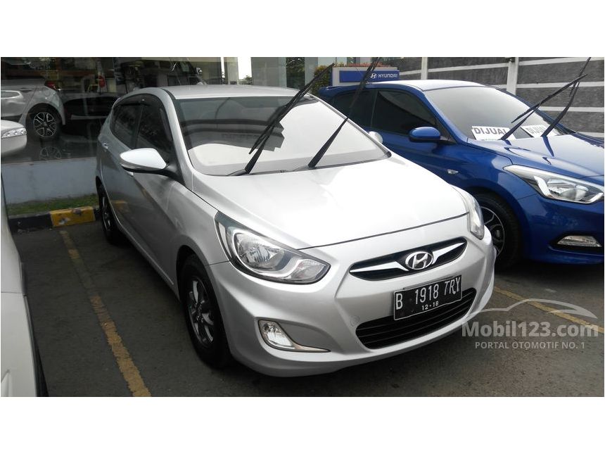 Jual Mobil  Hyundai  Grand Avega 2013 GL 1 4 di DKI Jakarta 