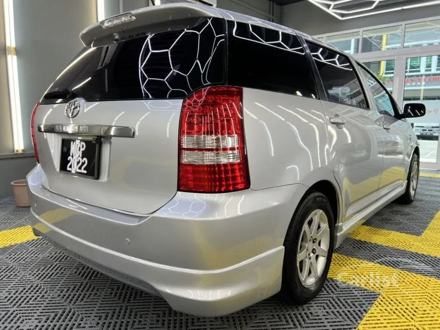 2004 Toyota Wish Type S MPV