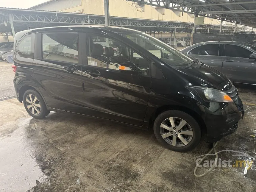 2010 Honda Freed E MPV